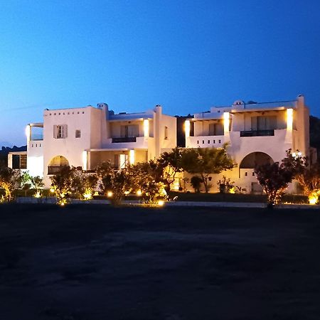 Sea Lilies Suites Pláka Extérieur photo