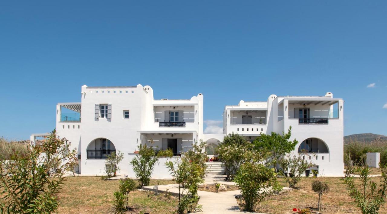 Sea Lilies Suites Pláka Extérieur photo