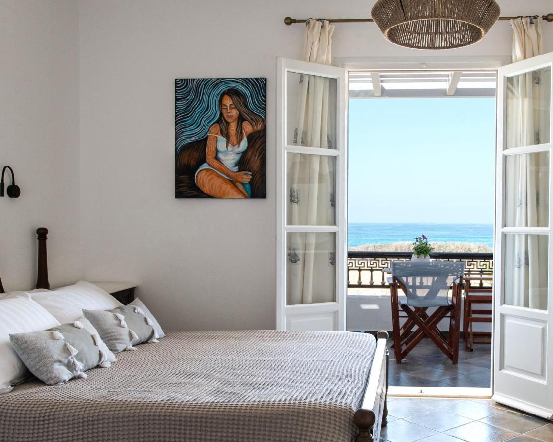 Sea Lilies Suites Pláka Extérieur photo
