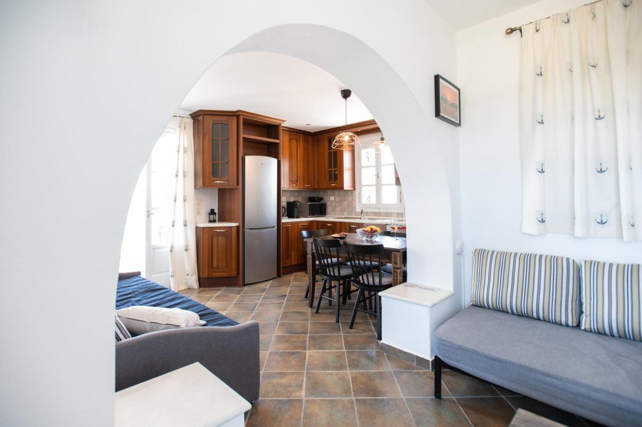 Sea Lilies Suites Pláka Extérieur photo