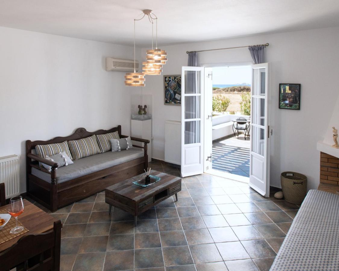 Sea Lilies Suites Pláka Extérieur photo