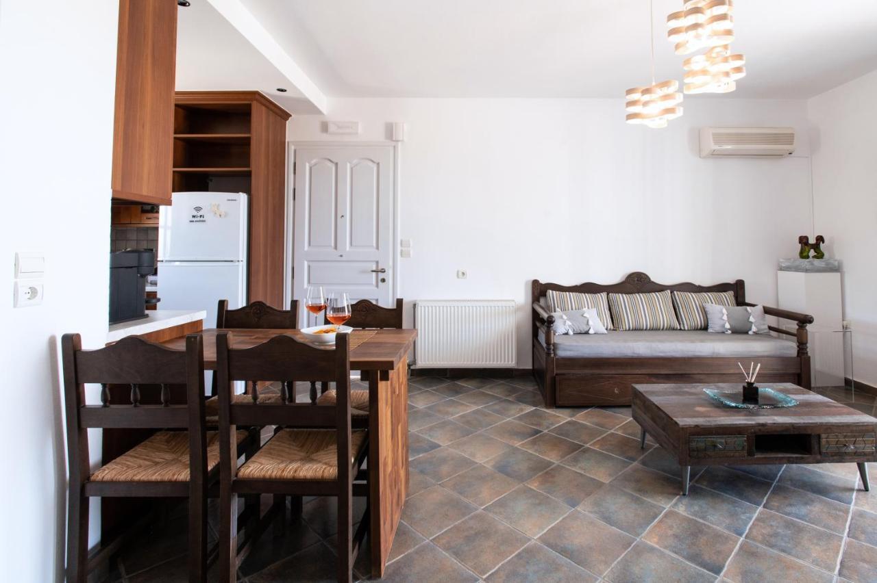 Sea Lilies Suites Pláka Extérieur photo